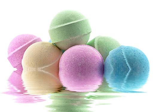 Bombas amistosas del baño del niño multicolor con los juguetes dentro de natural con la mantequilla de mandingo y los aceites esenciales